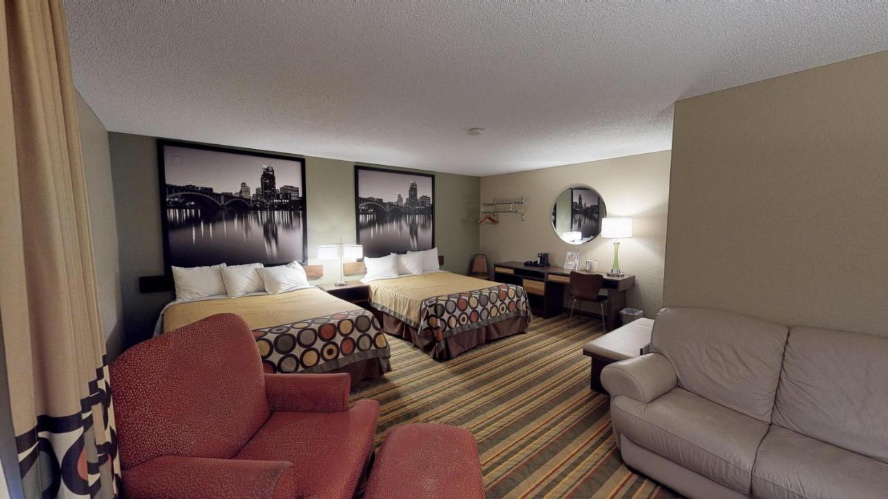 Super 8 By Wyndham Glencoe Exterior foto